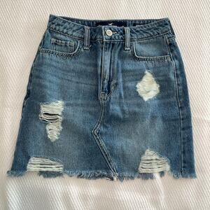 Hollister Ultra High-Rise Skirt 100% Cotton Sz 24/0